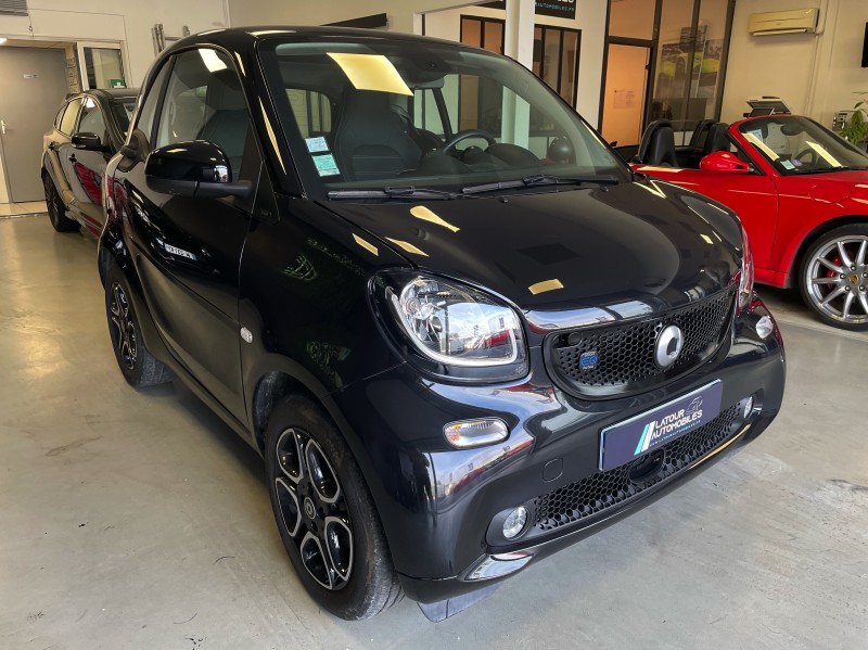 SMART FORTWO Smart Coupe Electric Drive en vente vers six fours les plages