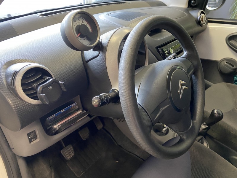 CITROEN C1 1.0i BERLINE disponible vers Sanary-sur-Mer sur mer