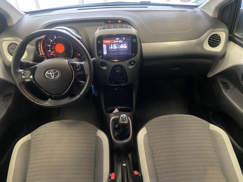 TOYOTA AYGO 1.0 VVTI XPLAY D'OCCASION VERS SIX FOURS LES PLAGES