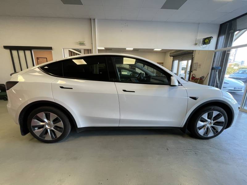 TESLA MODEL Y RWD Standard en vente près de Bandol